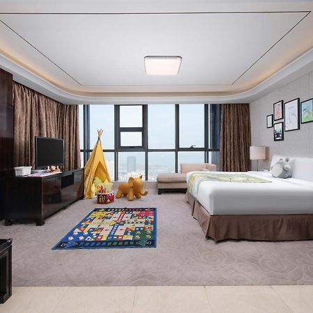 Wyndham Grand Plaza Royale Changsheng Jiangyin Екстериор снимка