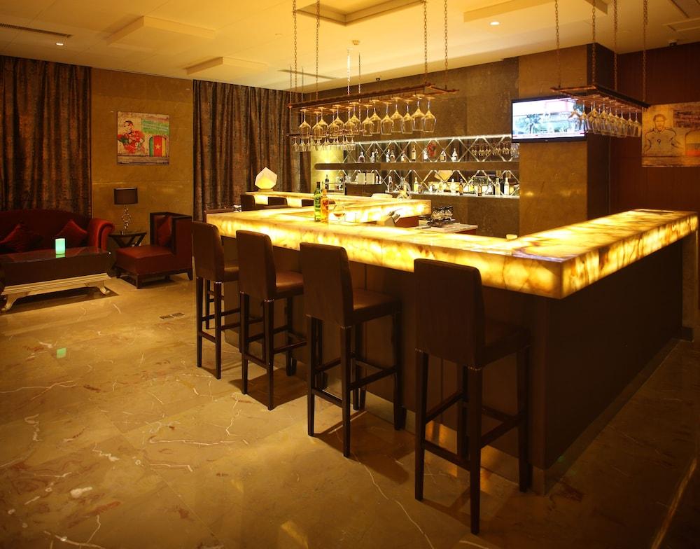 Wyndham Grand Plaza Royale Changsheng Jiangyin Екстериор снимка