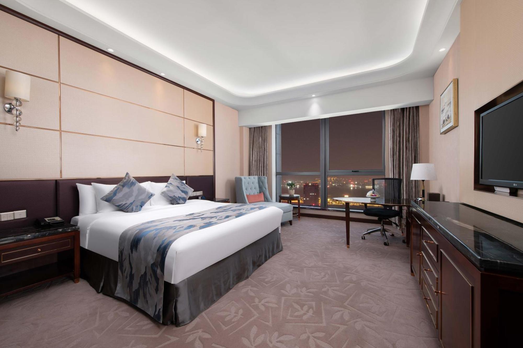 Wyndham Grand Plaza Royale Changsheng Jiangyin Екстериор снимка