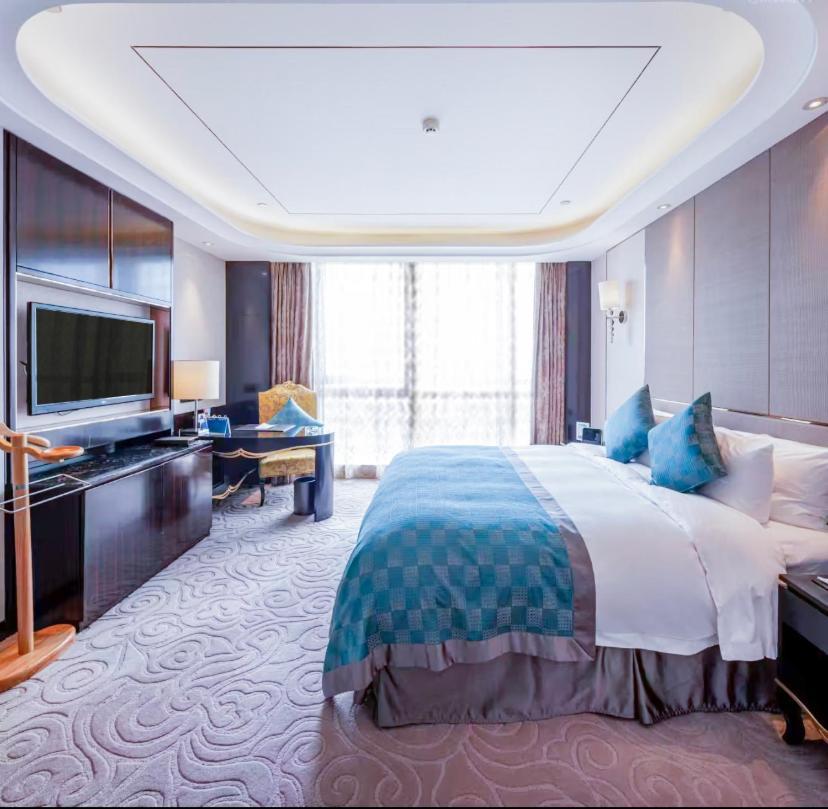 Wyndham Grand Plaza Royale Changsheng Jiangyin Екстериор снимка