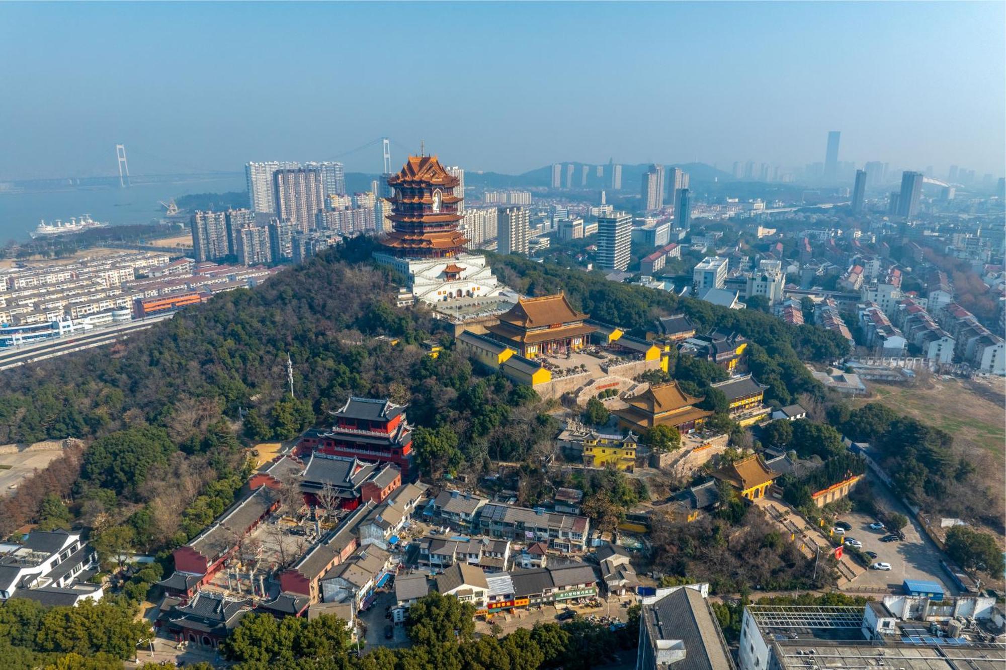 Wyndham Grand Plaza Royale Changsheng Jiangyin Екстериор снимка