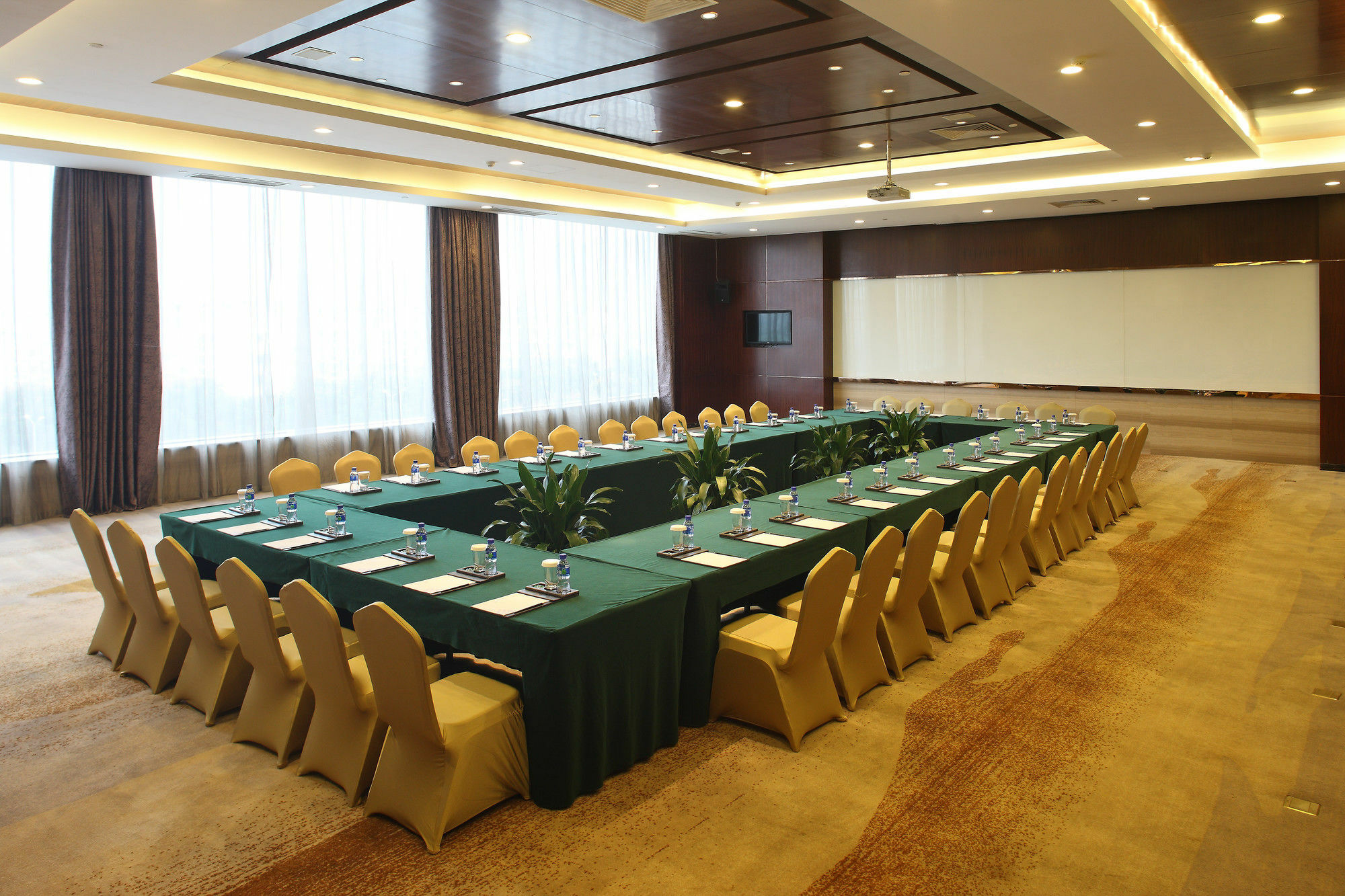 Wyndham Grand Plaza Royale Changsheng Jiangyin Екстериор снимка